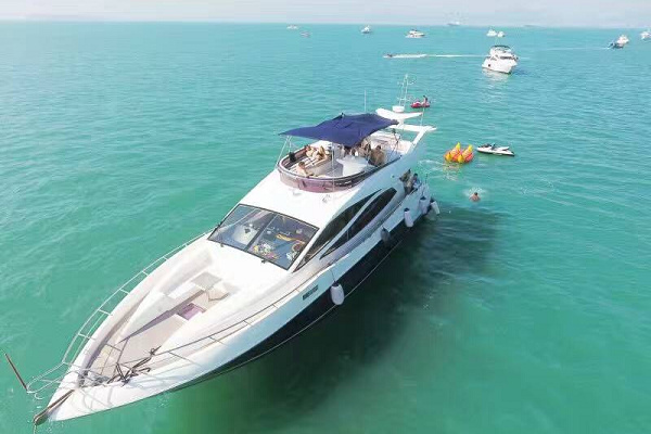 70英尺飛橋游艇 華悅 70英尺飛橋游艇 華悅