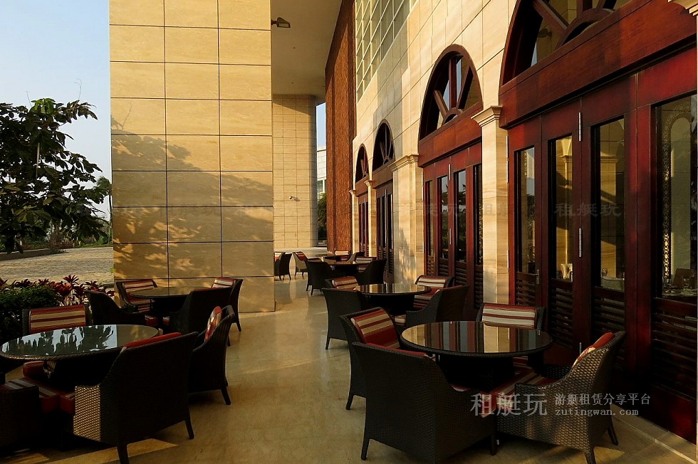 海南?？谛虏簫u國(guó)際游艇會(huì)