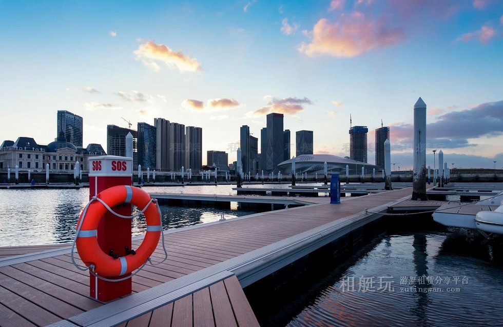 大連東港商務(wù)區(qū)游艇碼頭 大連東港商務(wù)區(qū)游艇碼頭