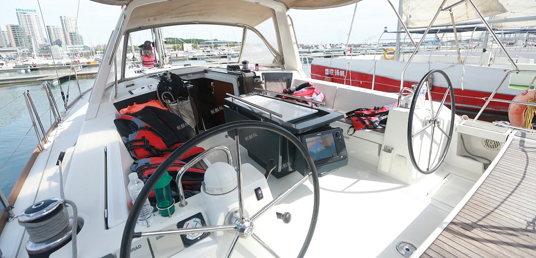 法國(guó)博納多Oceanis41單體帆船 法國(guó)博納多Oceanis41單體帆船